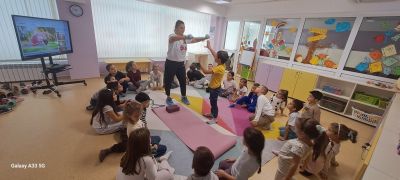 "Професиите на големите - мечти и вдъхновение за малките "- споделен седмица в ПГ "Б" 3